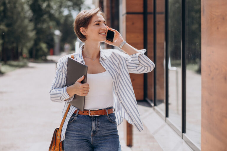 Accessorizing with Technology: Smart and Stylish Gadgets Accessorizing with Technology Smart and Stylish Gadgets