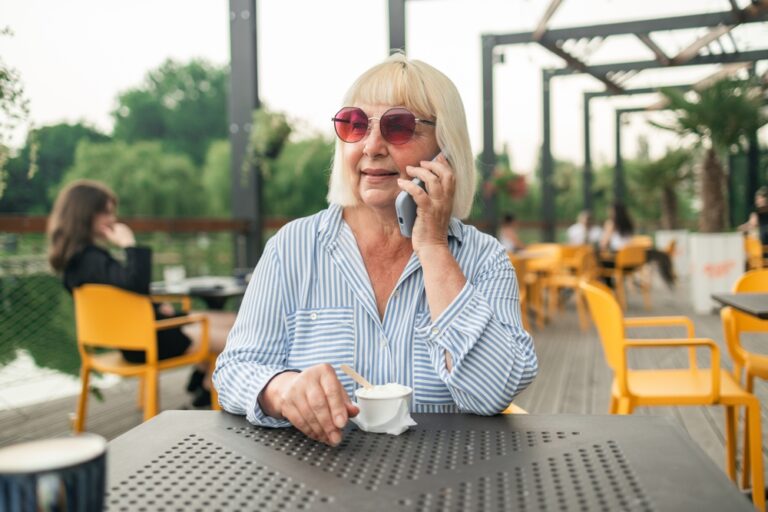 Interpreting High Fashion for Everyday Wear in Your 60s and Beyond Interpreting High Fashion for Everyday Wear in Your 60s and Beyond